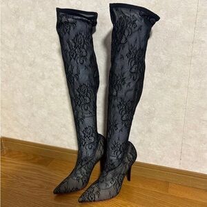 Elegant Black Lace Heeled Boots